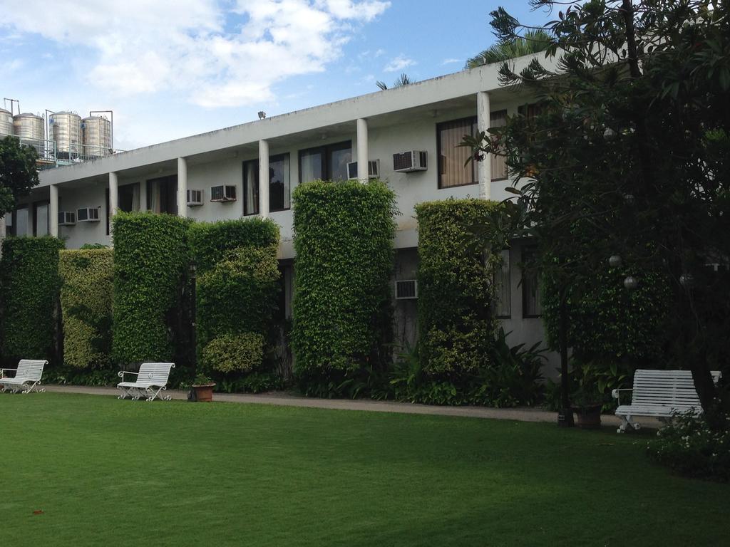 Harbor Lights Hotel And Restaurant Cagayan de Oro Exterior photo